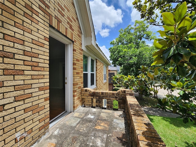 1634 Castle Ct, Houston, TX 77006 - view of patio