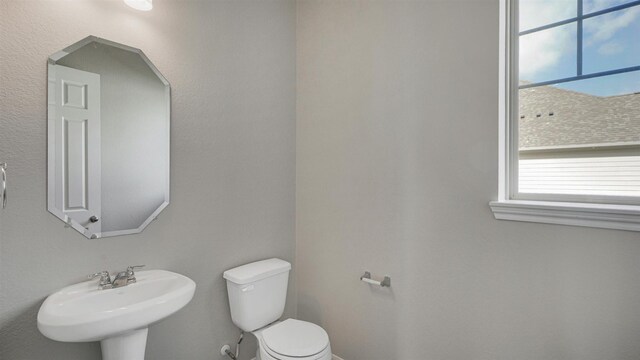 9423 Towne Lake Pkwy, Cypress, TX 77433 - bathroom with toilet and a sink