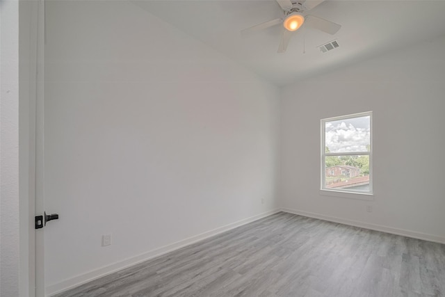 4116 Alvin St, Houston, TX 77051 - empty room featuring vaulted ceiling, light wood finished floors, and a ceiling fan