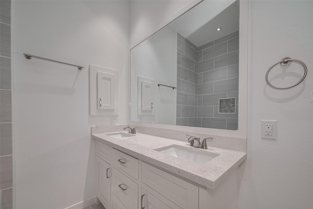 4116 Alvin St, Houston, TX 77051 - bathroom featuring double vanity