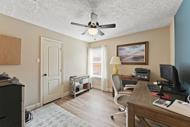 8514 Hunters Village Dr, Humble, TX 77346 - photo 14