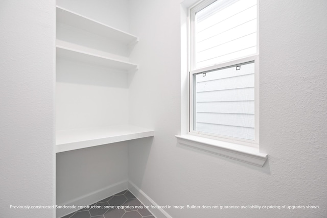 833 Fisher St Unit E, Houston, TX 77018 - view of closet
