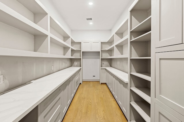 6001 Norhill Blvd, Houston, TX 77009 - view of pantry