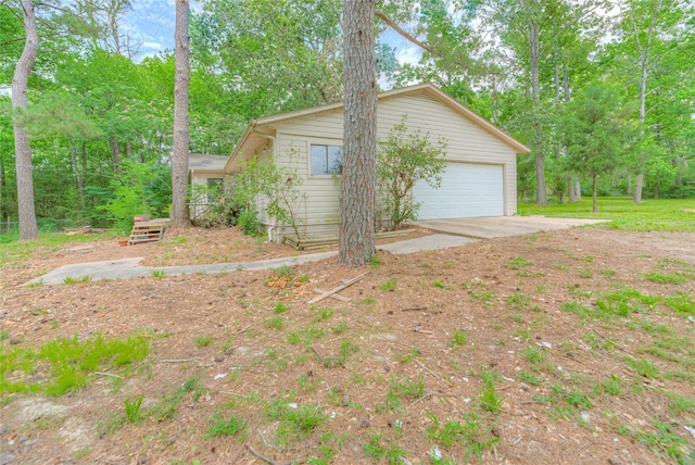330 Oak Tree Dr, Point Blank, TX 77364 - view of side of property
