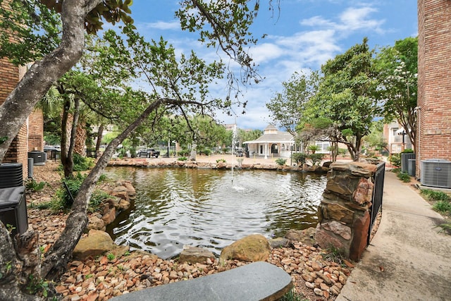 2300 Old Spanish Trl Unit 2078, Houston, TX 77054 - water view