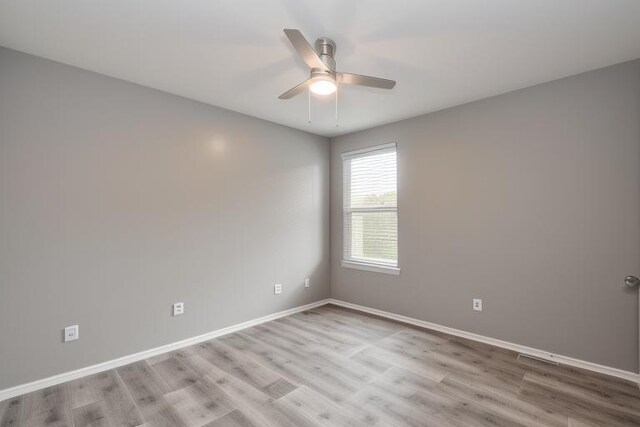 1610 Thornhollow Dr, Houston, TX 77014 - photo 27