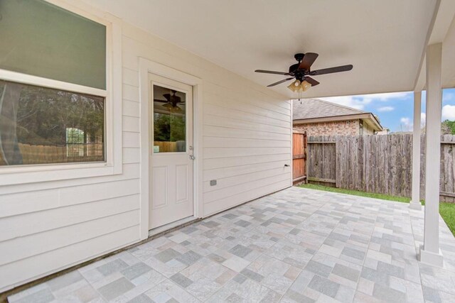 1610 Thornhollow Dr, Houston, TX 77014 - photo 32