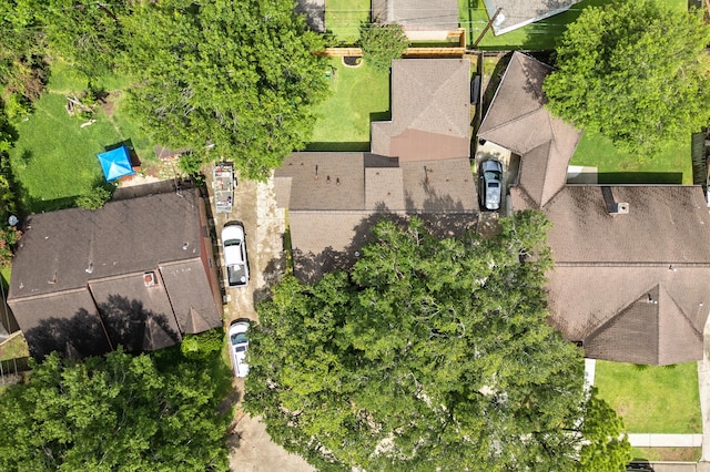 9407 Brooding Oak Cir, Houston, TX 77096 - drone / aerial view