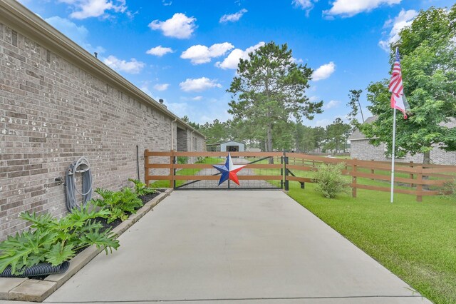 16220 Fayette St, Conroe, TX 77303 - view of patio / terrace