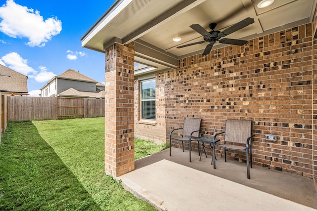 4138 Watson Dr, Rosharon, TX 77583 - view of patio featuring a ceiling fan