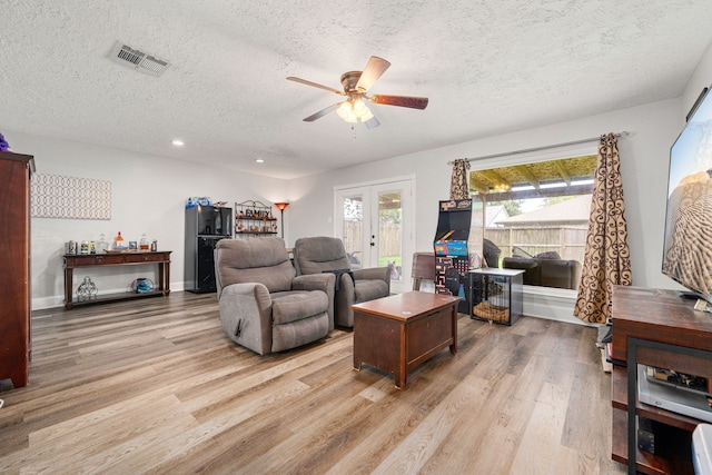 2814 Mayflower Landing Ct, Webster, TX 77598 - photo 2