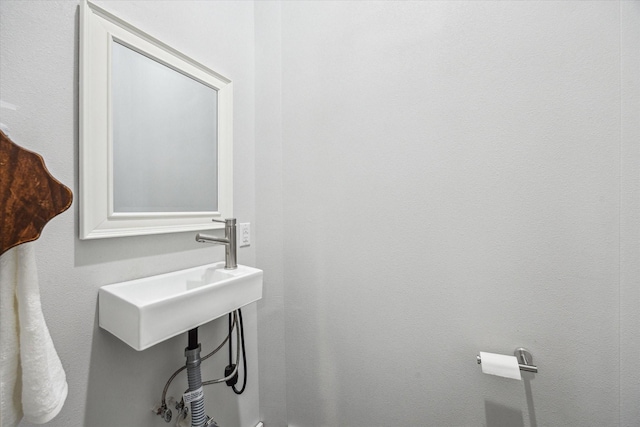 8354 Hannay Rd, Pattison, TX 77423 - bathroom featuring a sink