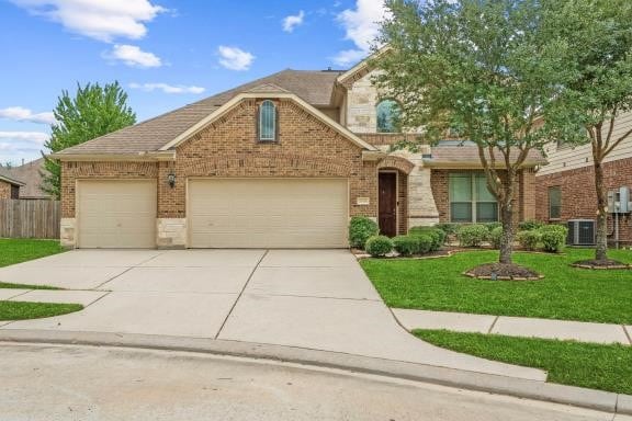 26116 Chivalry Ct, Kingwood, TX 77339 - photo 1