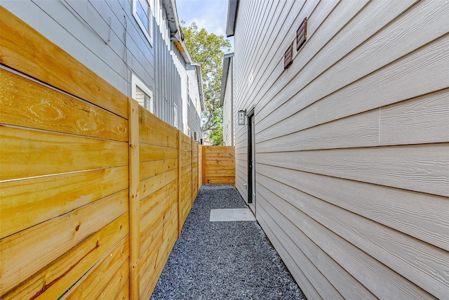 5407 Lee St, Houston, TX 77020 - view of side of property