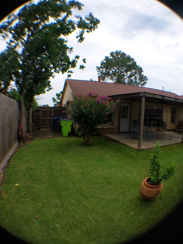 2450 Edgedale Dr, Missouri City, TX 77489 - fenced backyard with a patio area