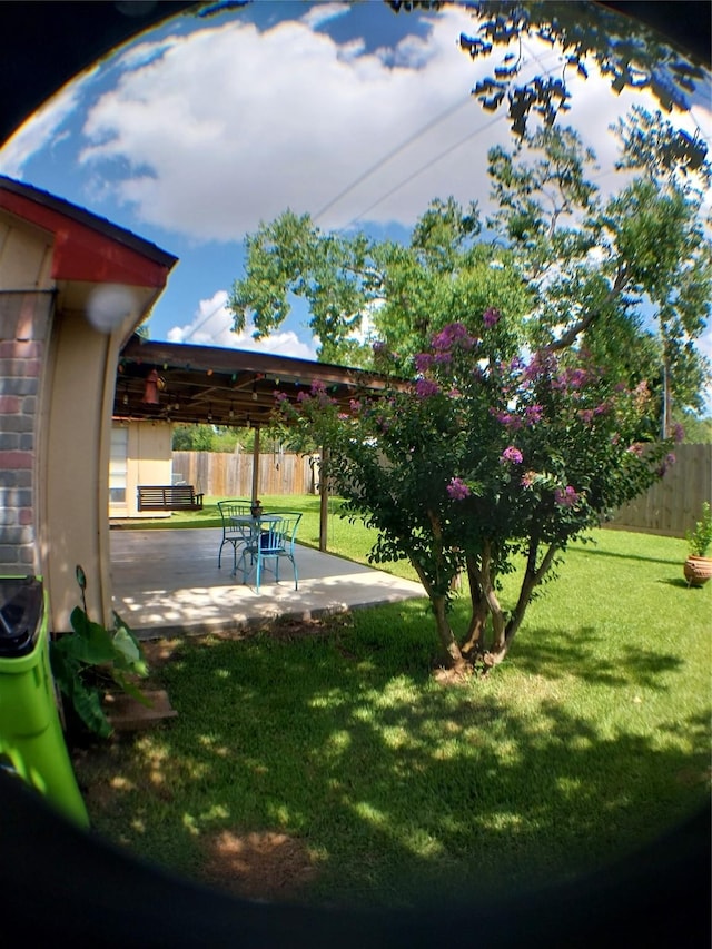 2450 Edgedale Dr, Missouri City, TX 77489 - fenced backyard with a patio area