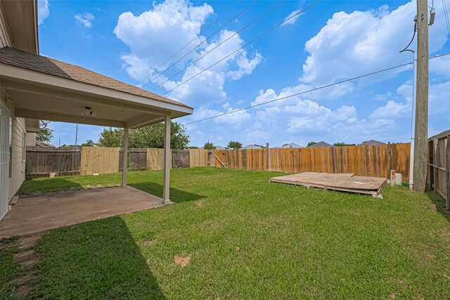 19826 Imperial Stone Dr, Houston, TX 77073 - view of yard with a patio area