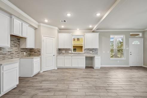704 Lee St, La Porte, TX 77571 - photo 2