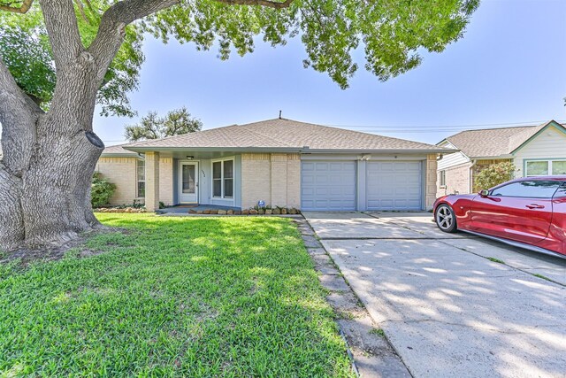 10830 W Mulberry, La Porte, TX 77571 - photo 4