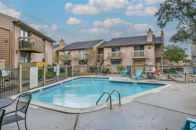 4747 Allendale Rd Unit 24, Houston, TX 77017 - community pool with a patio and a residential view