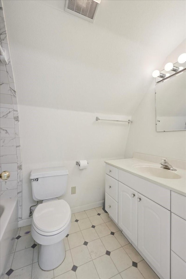 5210 Linda Ln, Beaumont, TX 77708 - full bathroom featuring vanity, toilet, baseboards, and shower / bathtub combination