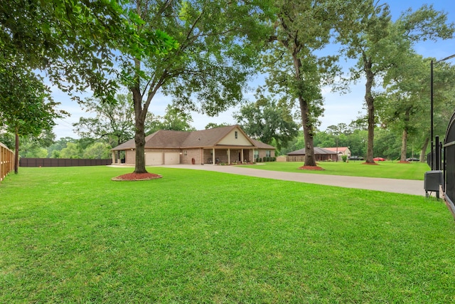 8518 Kerr Dr, Tomball, TX 77375 - photo 5
