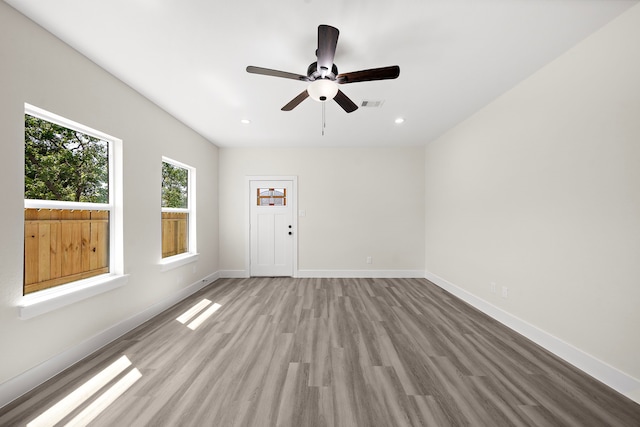 7714 N Howton St, Houston, TX 77028 - photo 4