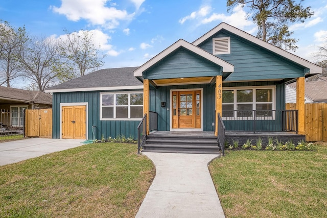 403 Moody St, Houston, TX 77009 - photo 1