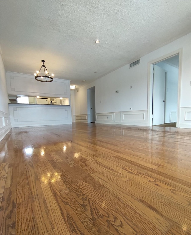 3131 SW Fwy Unit 49, Houston, TX 77098 - photo 2