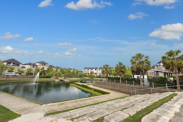 6019 Matthew Oaks Pl, Houston, TX 77007 - view of home's community with a residential view and a water view