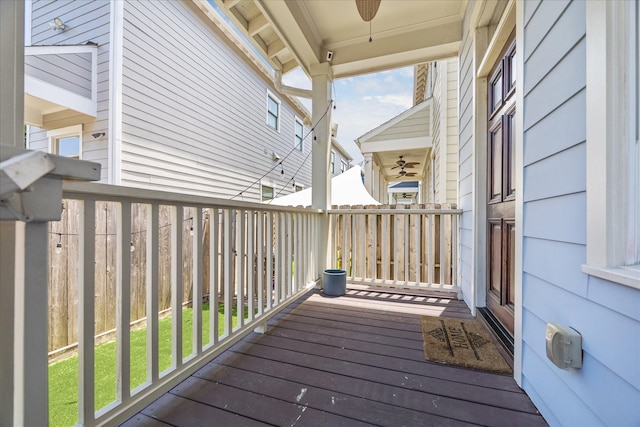 1136 Nadine St, Houston, TX 77009 - wooden terrace featuring ceiling fan