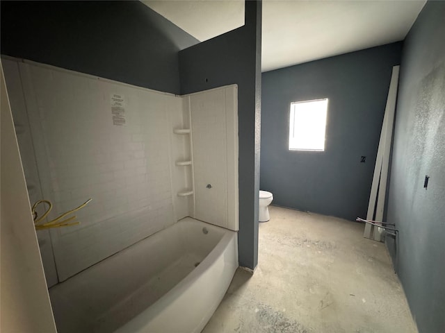 000 Old Fm 705, Broaddus, TX 75929 - full bath with toilet and washtub / shower combination