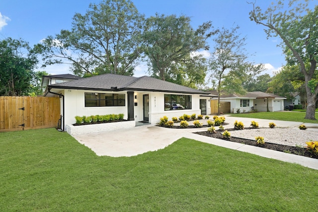 4813 Hummingbird St, Houston, TX 77035 - photo 3