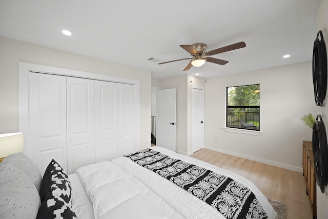 4813 Hummingbird St, Houston, TX 77035 - bedroom with light wood-type flooring, recessed lighting, and ceiling fan
