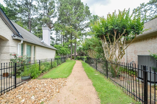 14403 Reissen Ln, Houston, TX 77069 - view of yard