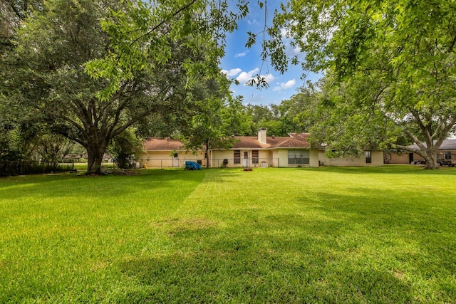 3405 E Circle Dr, Pearland, TX 77581 - view of yard