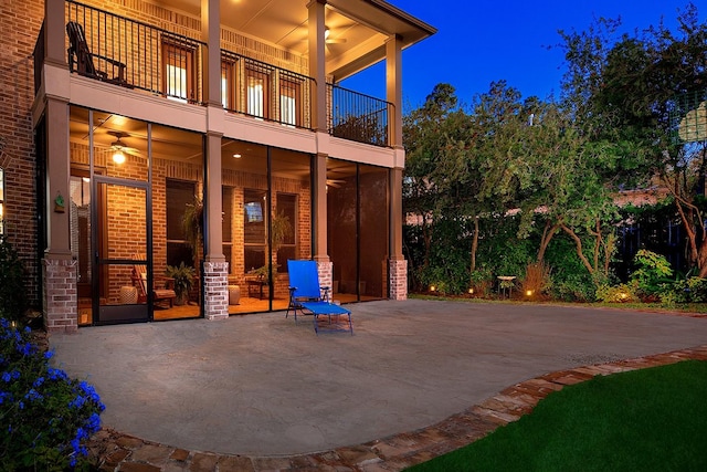 70 N Knights Crossing Dr, The Woodlands, TX 77382 - view of patio with a balcony