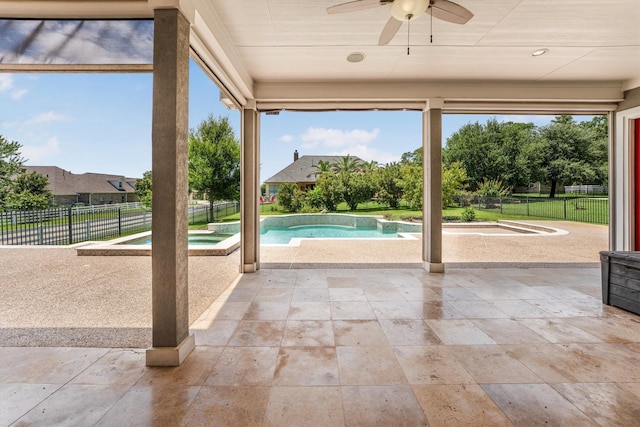 5925 Oak Leaf Ct, Conroe, TX 77304 - view of patio / terrace featuring a pool with connected hot tub and ceiling fan