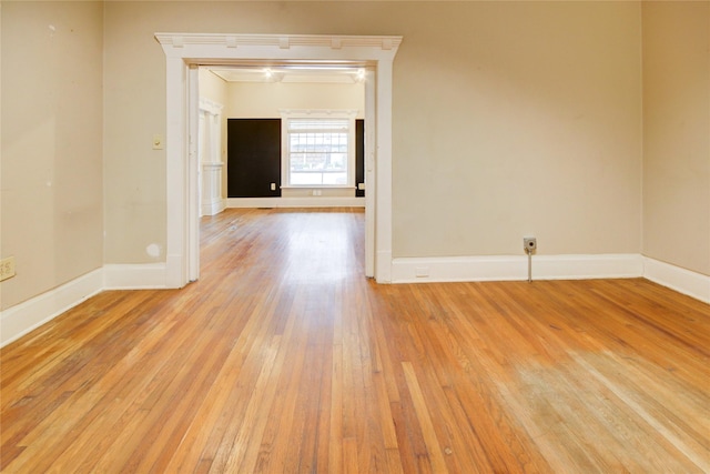 239 Westheimer Rd, Houston, TX 77006 - unfurnished room featuring light wood-style flooring and baseboards
