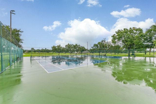 11510 Amber Canyon Dr, Houston, TX 77095 - view of tennis court