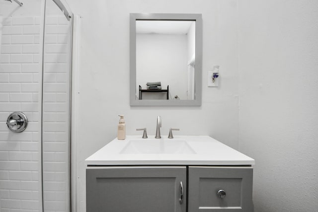 4409 Brady St, Houston, TX 77011 - full bath featuring a stall shower and vanity