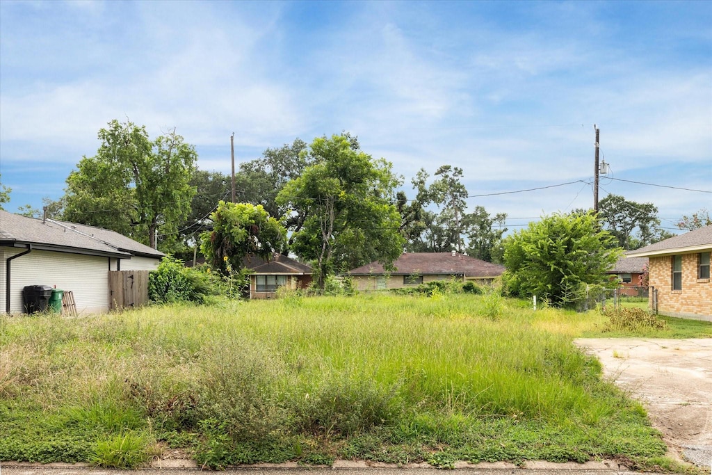 2207 Nina Lee Ln, Houston, TX 77018