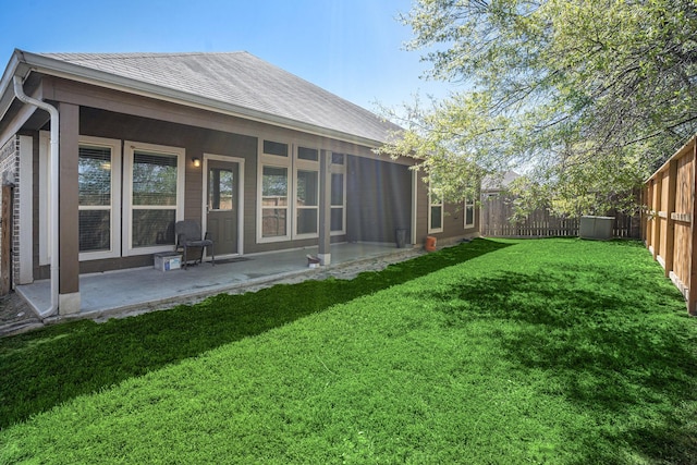 6843 Oaken Gate Way, Humble, TX 77338 - rear view of property featuring a fenced backyard and a patio