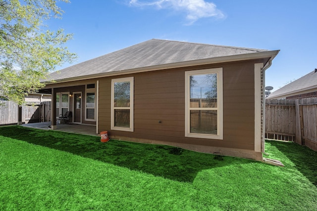 6843 Oaken Gate Way, Humble, TX 77338 - back of house with a fenced backyard and a patio area