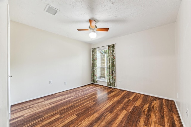 508 Williamsburg Cir, Friendswood, TX 77546 - photo 18