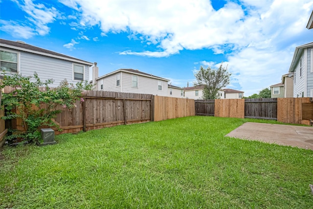 6723 Green Pear Ln, Houston, TX 77049 - fenced backyard featuring a patio area