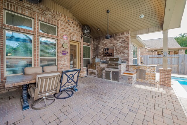 28210 Green Forest Bluff Trl, Katy, TX 77494 - view of patio with exterior kitchen