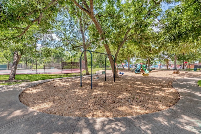 1431 Hidden Terrace Dr, Sugar Land, TX 77479 - communal playground with a tennis court