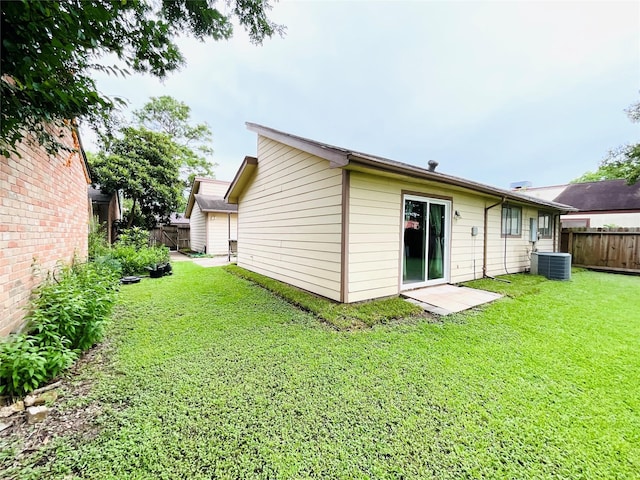 6404 Quail Meadow Dr, Houston, TX 77035 - back of house
