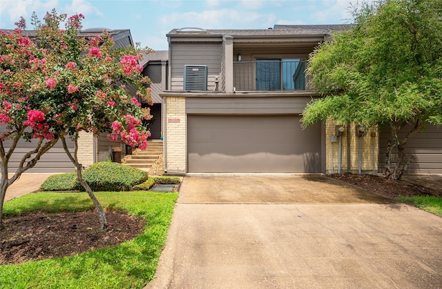 18034 Starboard Dr, Houston, TX 77058 - photo 2